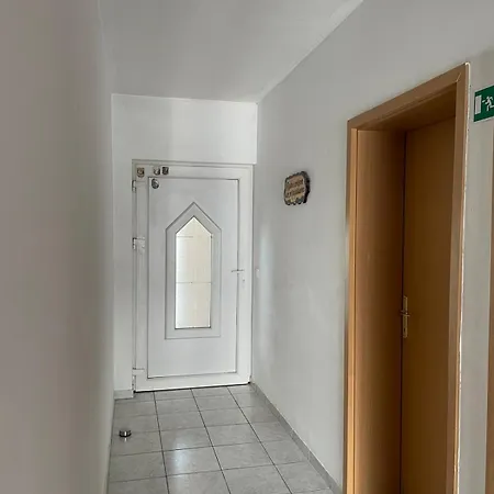 Mia Apartment *