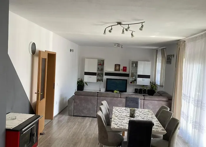 Mia * Kaštela